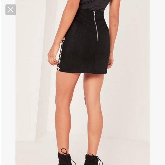 Missguided embroidered suede skirt - Picture 3 of 4